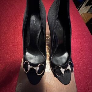Gucci Black Heels with Gold and Silver Details Size 6B